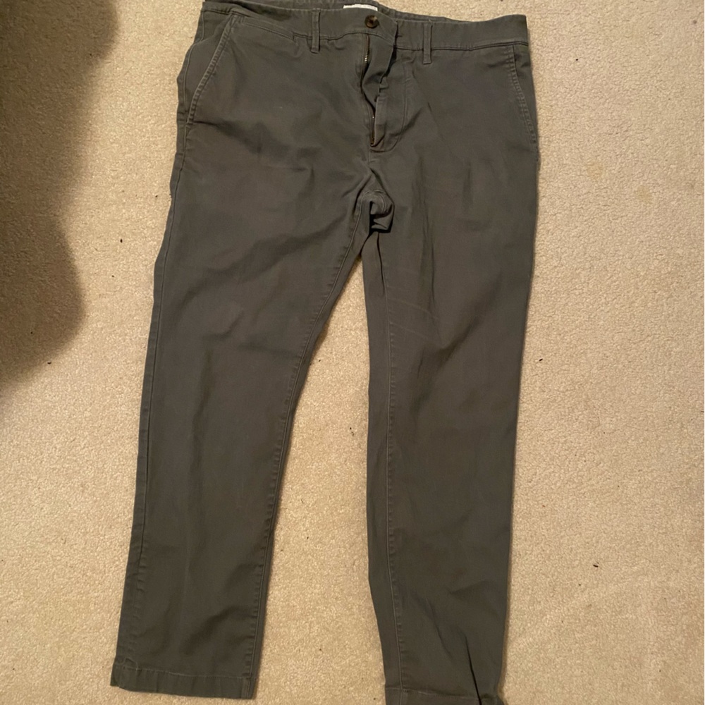 Goodfellow Hennepin Chinos in gray 36x30